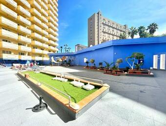 Apartment With Ocean Views In Playa Jardin