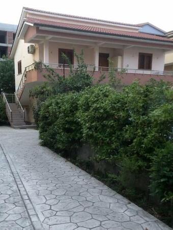 Tirana Villa