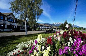 Hotel Hudson Bay Lodge - Standard