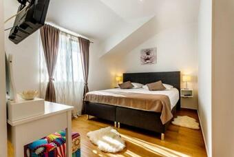 Holiday Home Jurica- With Heated Pool