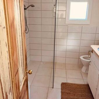 Paddy's Shack-the Ultimate Tassie Shack Experience