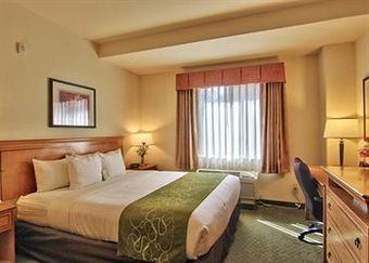 Hotel Comfort Suites Marysville