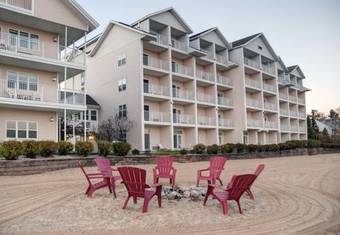 Hotel Cherry Tree Inn And Suites