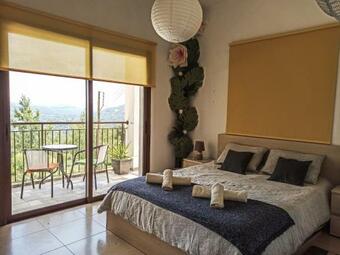 The Lovely Pambonina House With Gorgeous Views