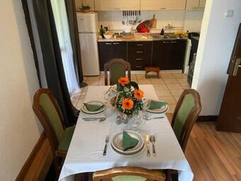 Vikendica I Vajat Vrbica