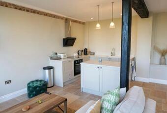 Greentrees Estate - Apartment 1