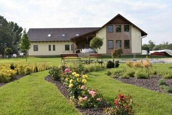 Hostal Aur�ra Rendezv�nyterem & Sz�ll�s