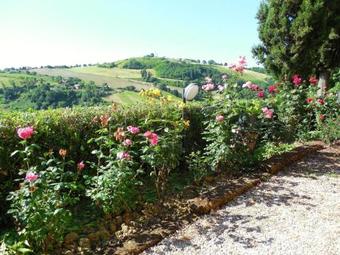Agroturismo Holiday Home Girasole Monte Carotto