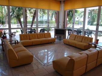 Hotel Caravel