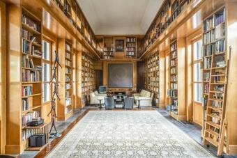 The Jade Villa By Cadenzalux