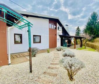 Villa Zeta - House On The Lake, Wellness & Spa