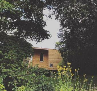 The Snug At Glack House