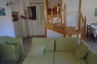 Eleni's House In Valaneio