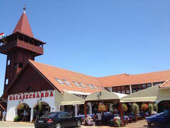 Bed & Breakfast Feh�rt�i Hal�szcs�rda �s Panzi�