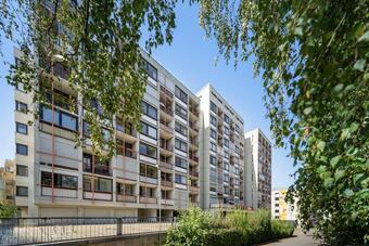 Hotel One O Eight Place