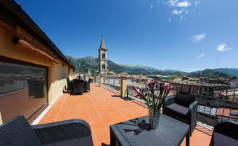 Bed & Breakfast Legacy