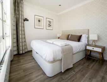 Apartamento Precioso Piso Nuevo Dentro Del Recinto Amurallado