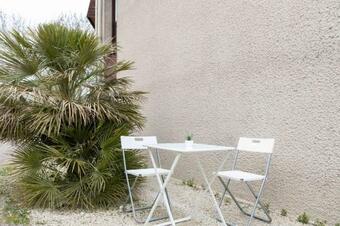 Apartamento Manon Studio Avec Parking � 10min Du Centre