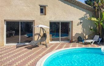Nice Home In Gondrin With Outdoor Swimming Pool, Wifi And 3 Bedrooms
