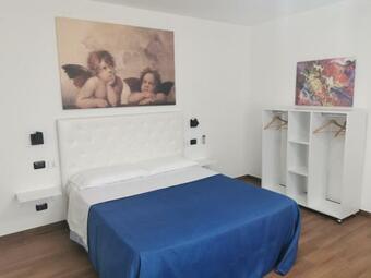 Hostal Villa Pacile