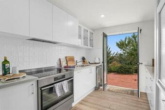 Villa 3 Milton Park Village