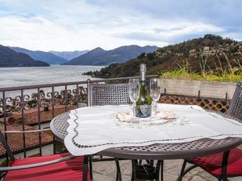 Apartment Belmonte I Brezzo Di Bedero