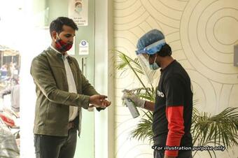 Hotel Oyo 91236 Sudama Residency