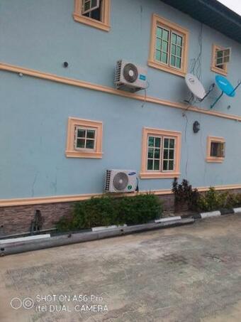 Hotel Montclair Suites