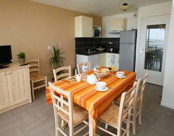 Domaine Des Roches Jaunes