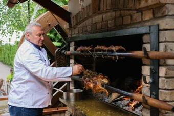 Hostal Pensiunea Perla