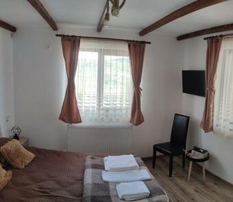 Lodge Vatra Strabunilor