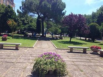 Hotel Casa Per Ferie Opera Nascimbeni