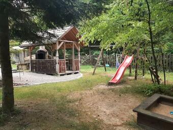 Hostal Le?ny Zak?tek