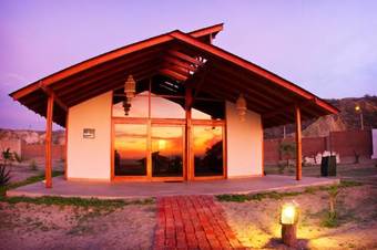 Bungalows Canoas De Punta Sal