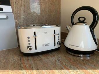 Large Premium Warrawee Apartment With Parking A401