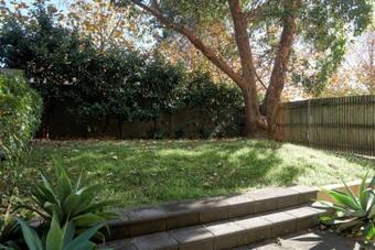 Heyd103s - Warrawee Garden - Premium 3 Bedroom Apartment