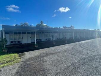 Sawmill Hotel Motel