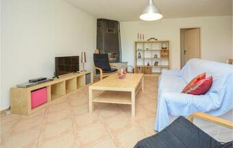 Awesome Home In Bordezac With Wifi, Outdoor Swimming Pool And 3 Bedrooms