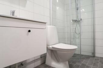 Luxury Business 2 Rooms Apartment Up To 3 People By City Living