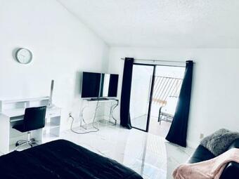 Amazing One Bedroom Stay