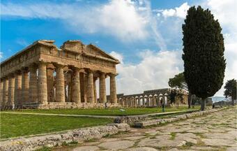 Awesome Home In Laureana Cilento With Jacuzzi And 3 Bedrooms