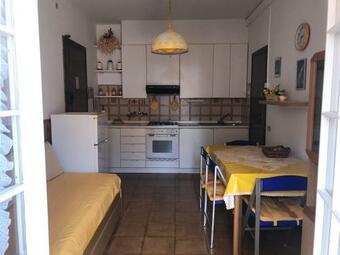 Apartamento Appartamento Loano Via Toti