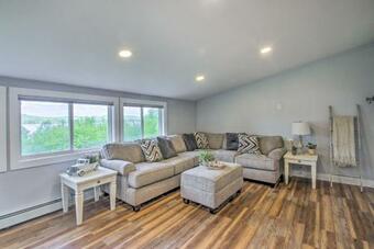 Franklin Waterfront Home Kayaks And Boat House