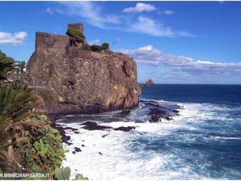 Apartment With Air Conditioning And Salt Pool