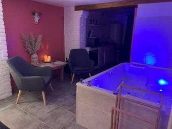 Apartamento Studio Cosy Avec Jacuzzi Privatif Et Terrasse