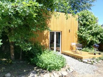 Apartamento Studio Meubl� Rez-de-chauss�e Acc�s Au Parc Et �tangs