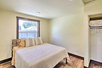 Cozy Buckley Apartment With Mount Rainer View!