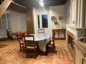 G�te Au Bord De La Rivi�re 3 Chambres