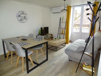 Apartamento Cadurci 2 - Superbe Appartement, Climatis�e Avec Balcon