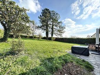 Apartamento La Maison Du Val / Jacuzzi - Billard - Jardin - Standing - Wifi - Parking